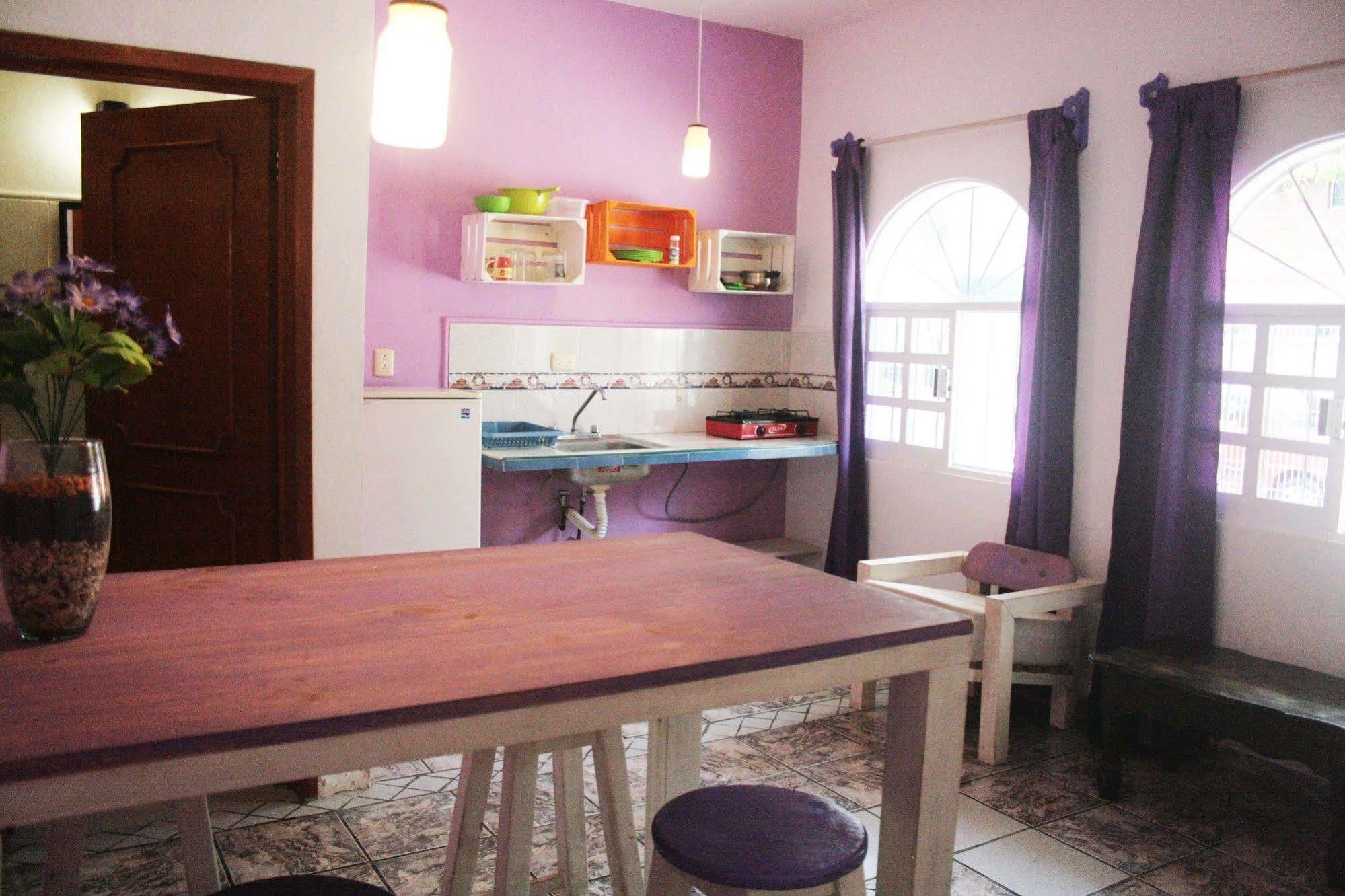 Albergue The Yak *